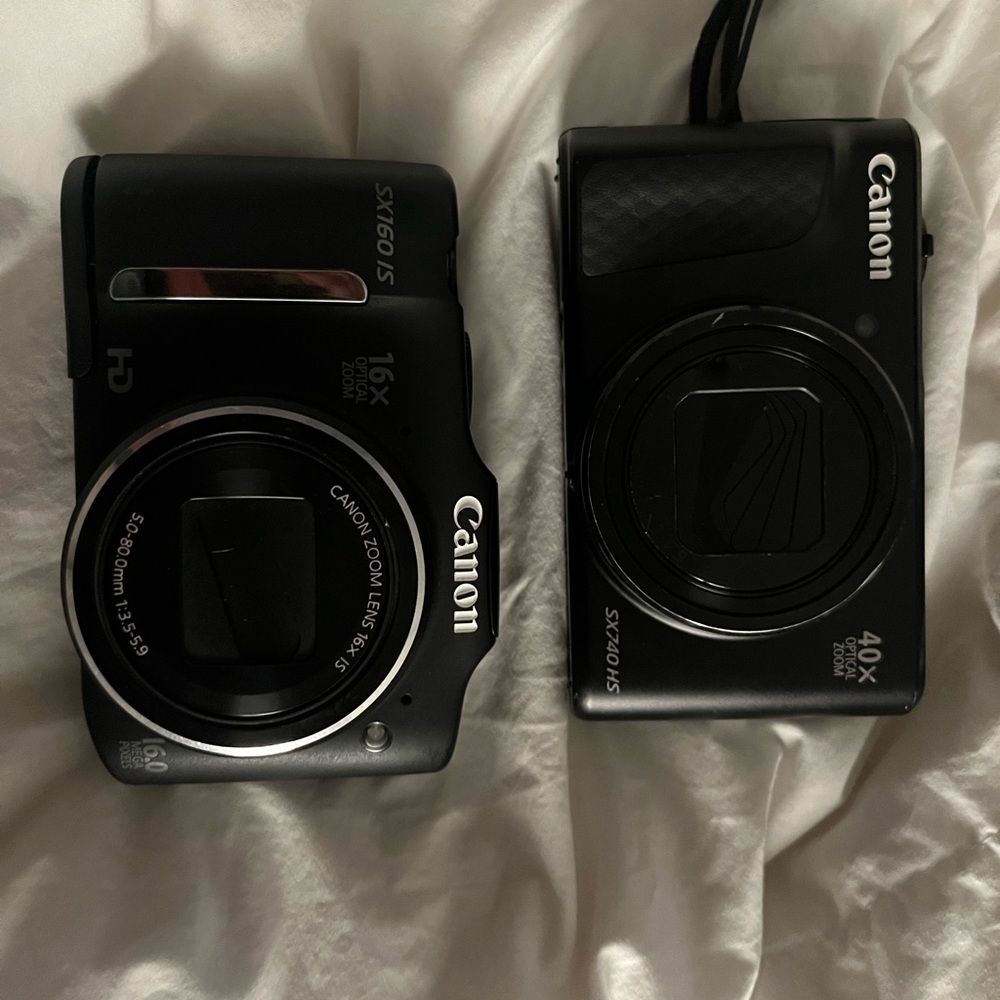 Canon camera bundle SX740 HS & SX160IS